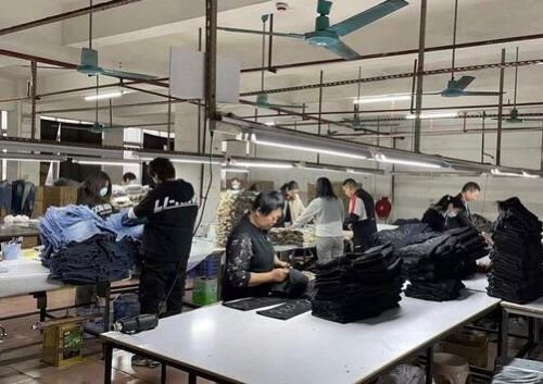 Best Private Label Jeans Manufacturers & Suppliers For OEM Jeans Manufacturing